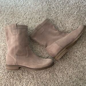 Naturalizer Basha Leather Upper Boots tan size 7.5